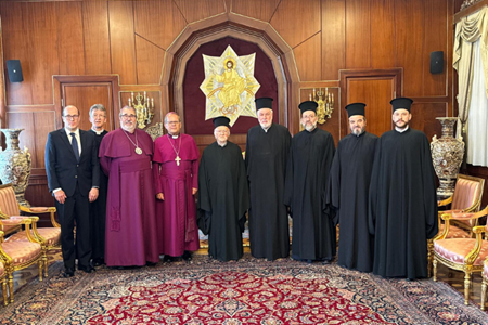 Informal talks take place between the Ecumenical Patriarchate and the Anglican Communion