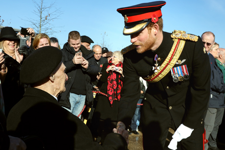 NMA_Prince -Harry -chats -veteran -AFM-Alrewas -161111