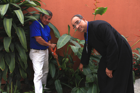 Costa -Rica _Live -Your -Faith -tree -planting