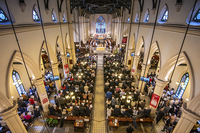 Old -Dog -St -Johns -Cathedral -HK_ACC17-official -opening -eucharist -01_700x 467